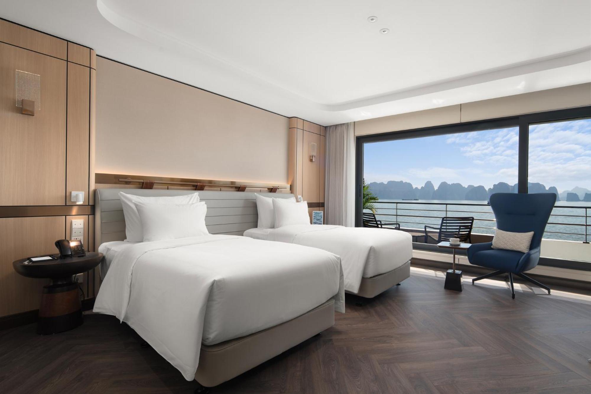 Hotel Grand Pioneers Halong Bay Cruise 1 Ha Long Esterno foto