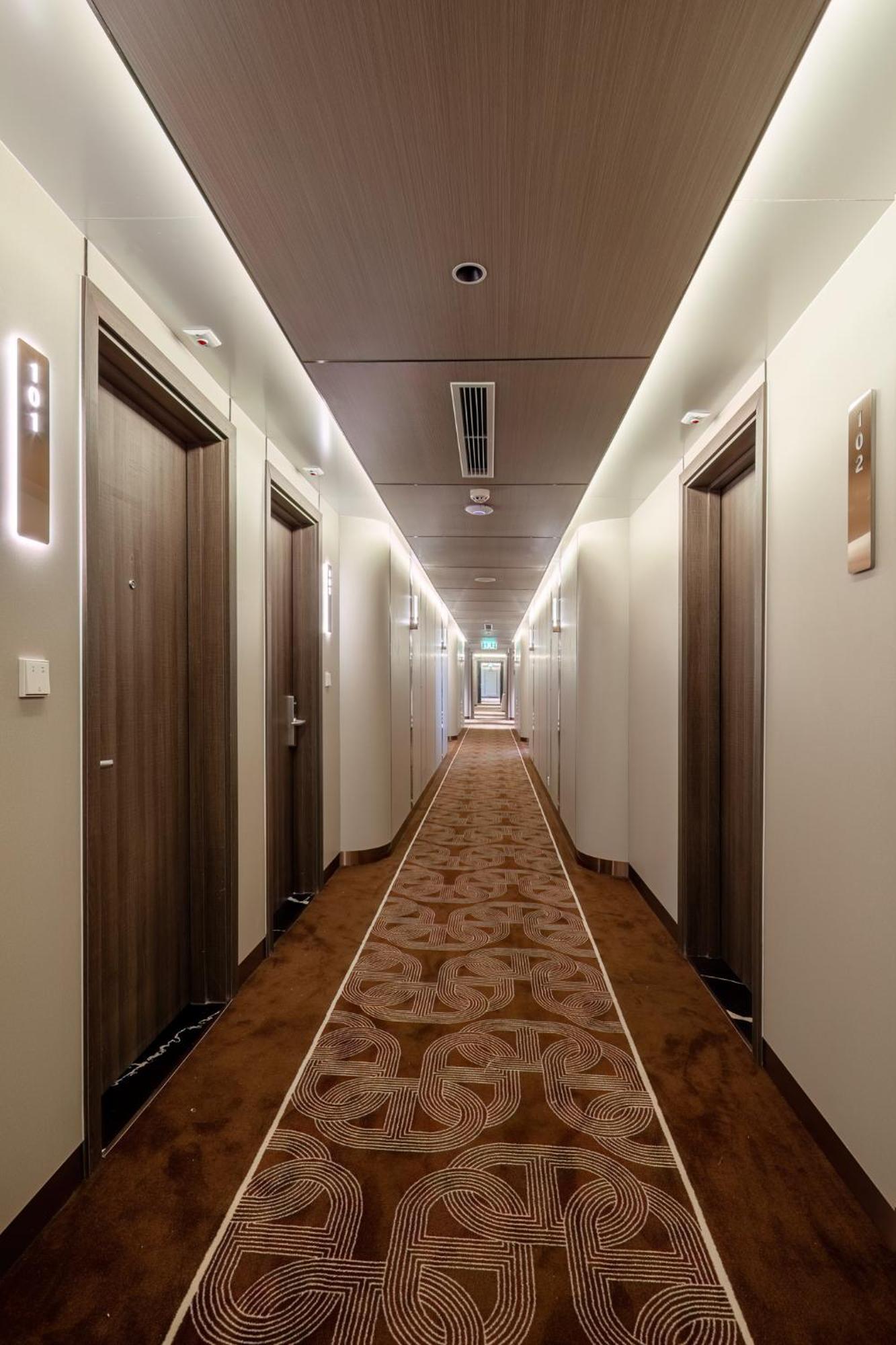 Hotel Grand Pioneers Halong Bay Cruise 1 Ha Long Esterno foto