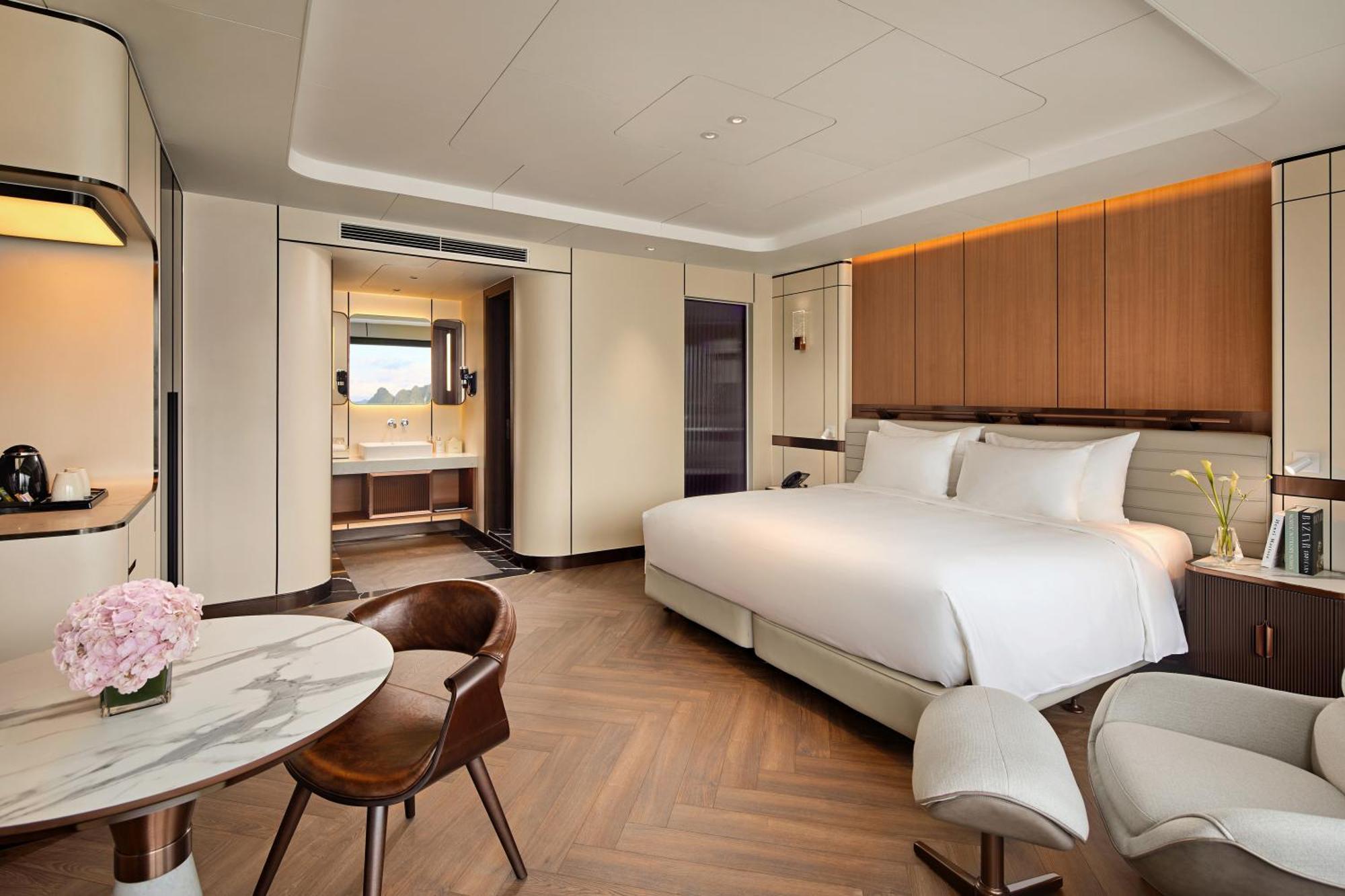 Hotel Grand Pioneers Halong Bay Cruise 1 Ha Long Esterno foto